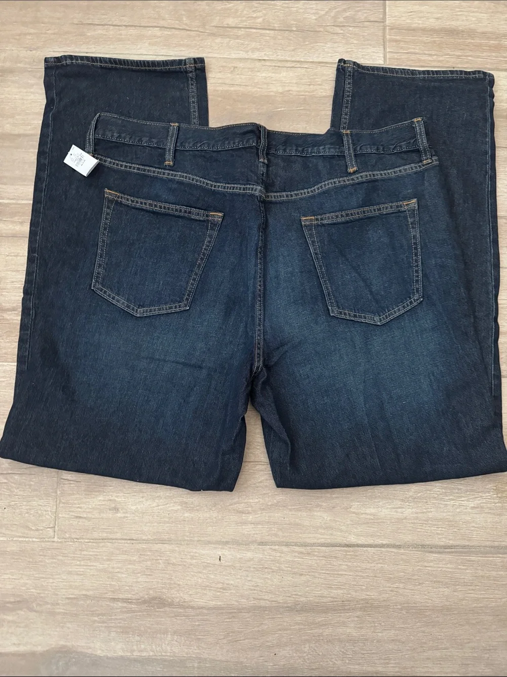 Old Navy Men’s Loose Blue Jeans NWT 40x34